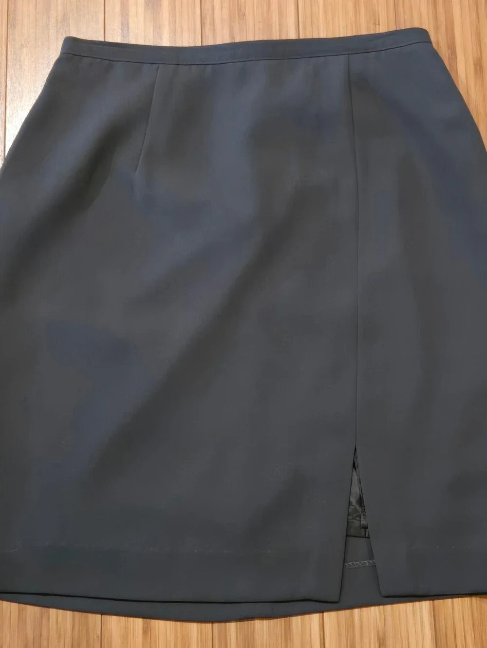 Dressbarn Green Tailored Pencil Skirt